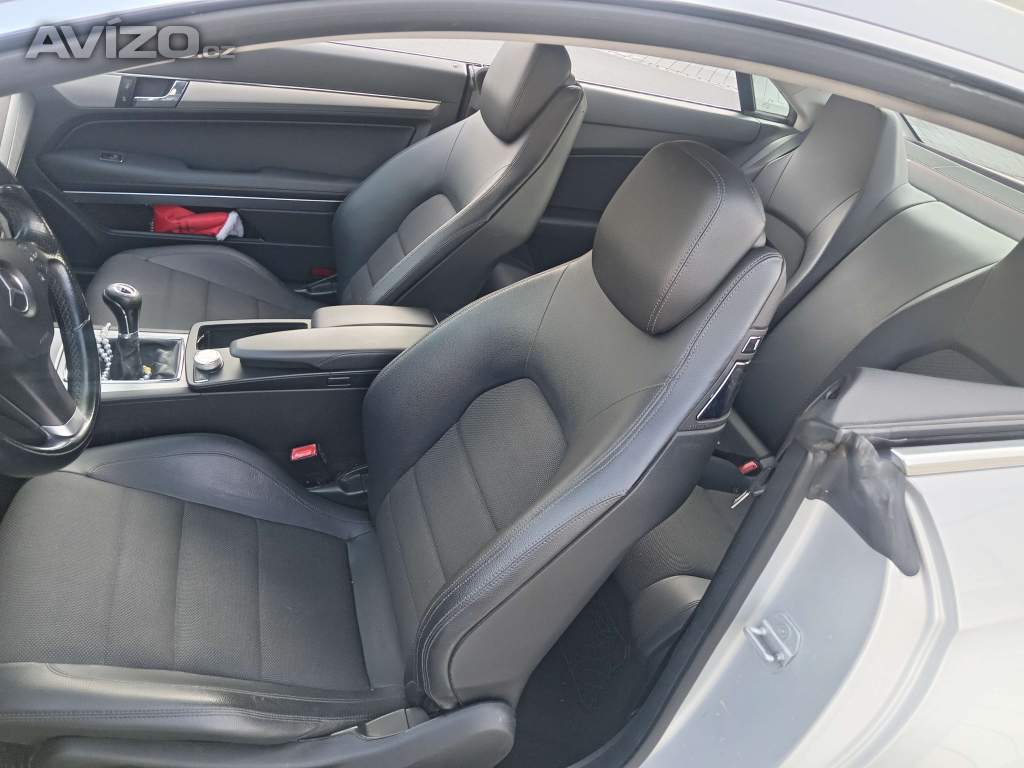 Foto inzerátu Mercedes Benz e250 cdi C207