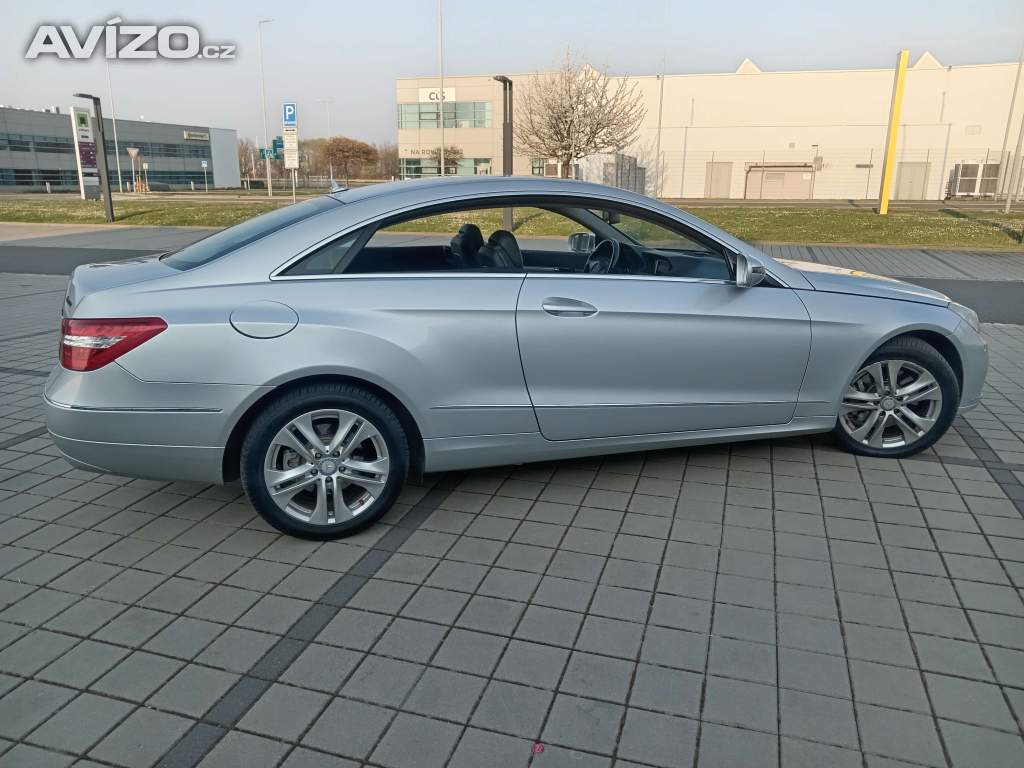 Foto inzerátu Mercedes Benz e250 cdi C207