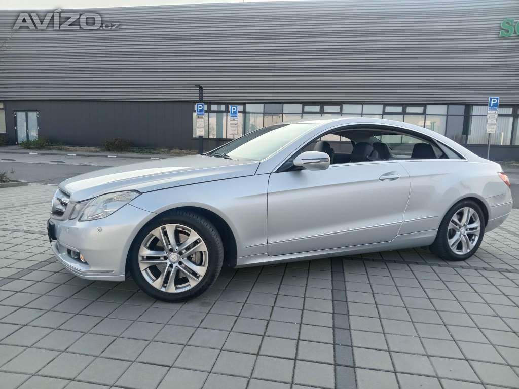 Foto inzerátu Mercedes Benz e250 cdi C207