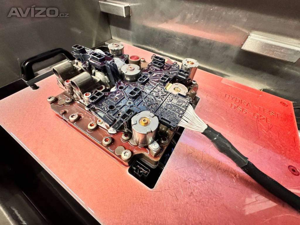 Foto inzerátu DSG6 DQ250 mechatronika 02E hydraulický blok řídicí jednotka 02E927770