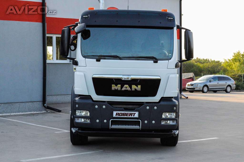 Foto inzerátu MAN TGS 28.320 HÁKOVÝ NOSIČ KONTEJNERŮ + HYDRAULICKÁ RUKA
