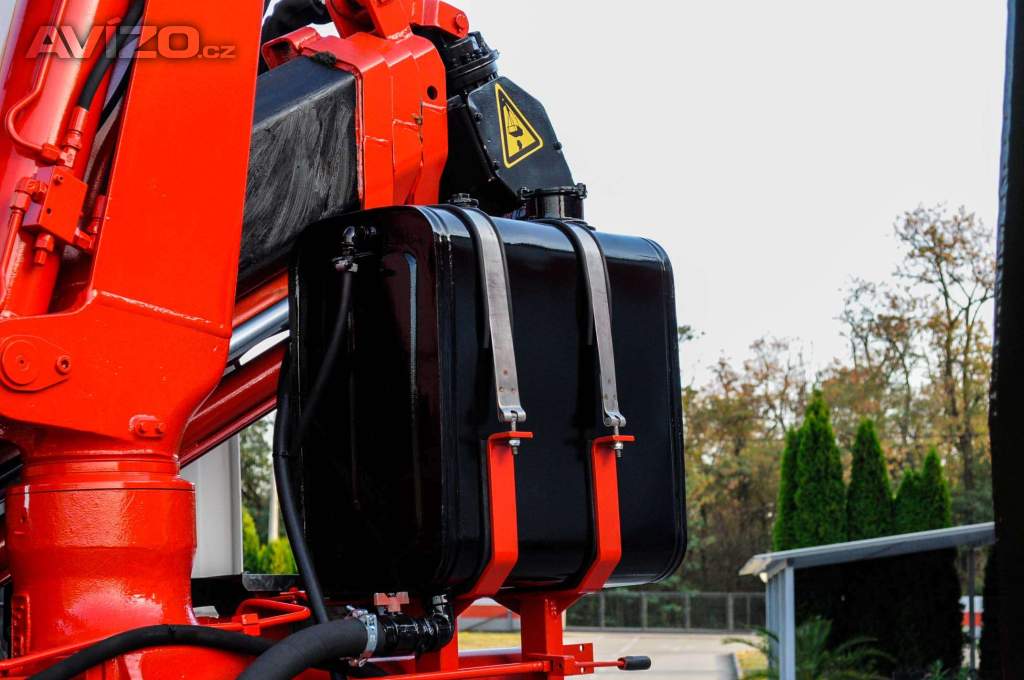 Foto inzerátu MAN TGS 28.320 HÁKOVÝ NOSIČ KONTEJNERŮ + HYDRAULICKÁ RUKA