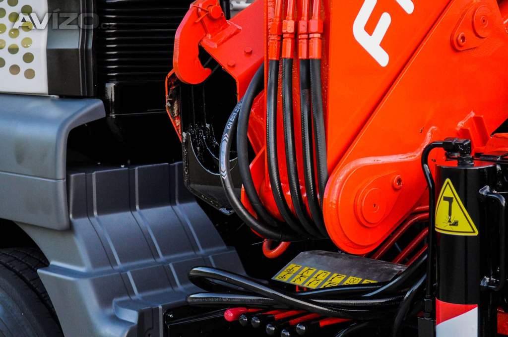 Foto inzerátu MAN TGS 28.320 HÁKOVÝ NOSIČ KONTEJNERŮ + HYDRAULICKÁ RUKA