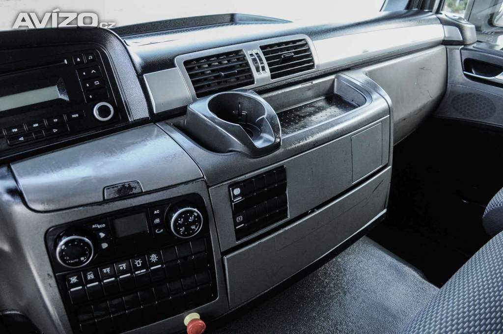 Foto inzerátu MAN TGS 28.320 HÁKOVÝ NOSIČ KONTEJNERŮ + HYDRAULICKÁ RUKA