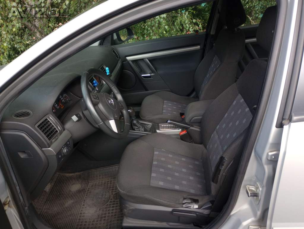 Foto inzerátu Opel Vectra C GTS 1.9 CDTI liftback facelift 2007 nové v ČR