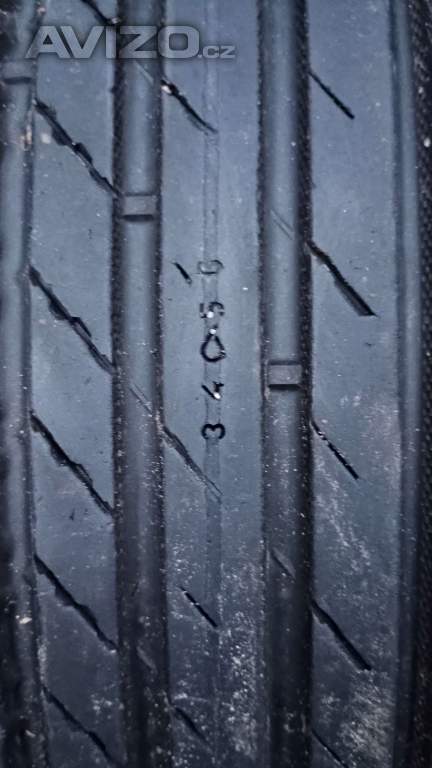 Foto inzerátu sada pneu Nokian 205/50 R17, 6-7mm (#165)