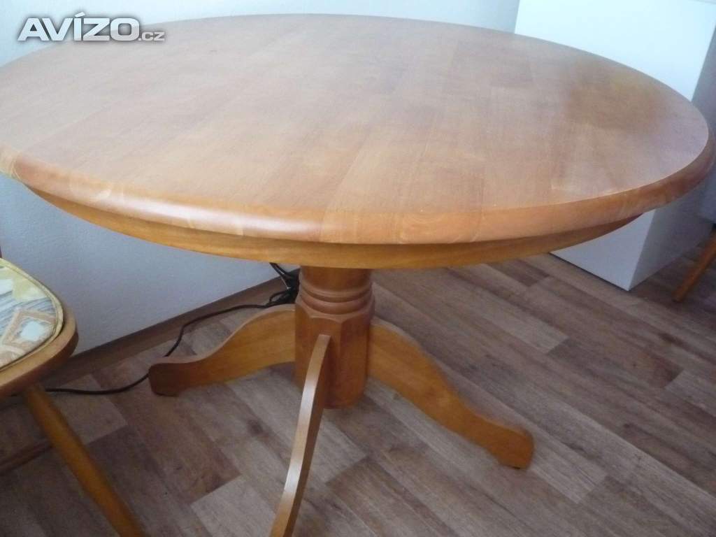 Foto inzerátu Dřevěný stůl + 4 židle