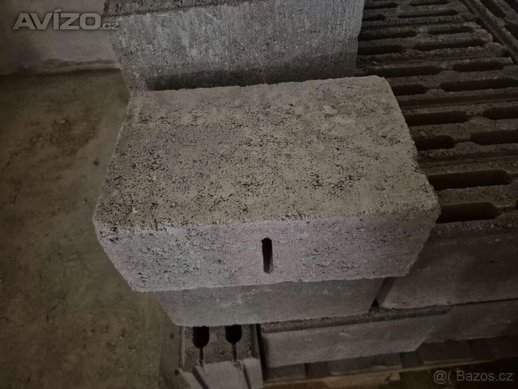 Cihly betonové 