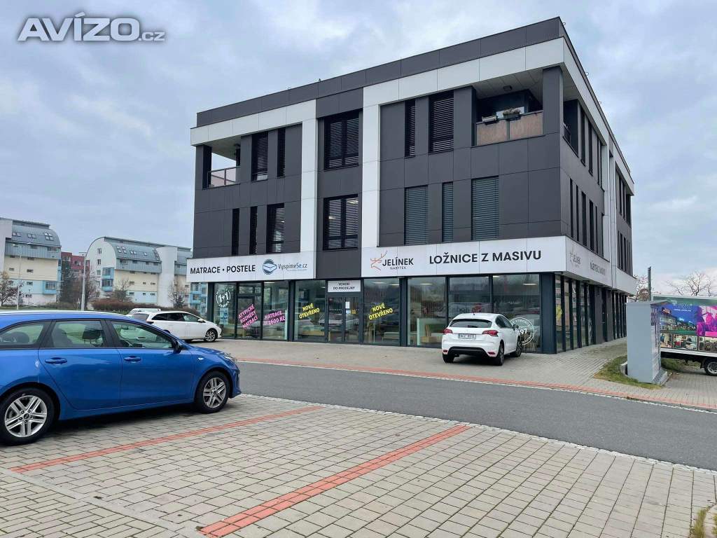 REZERVACE- Novostavba 3+kk 91m2 + šatna a lodžie a 1 parkov.misto - ul.Horní 