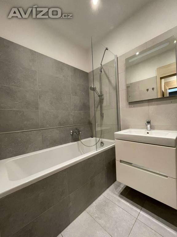 Foto inzerátu REZERVACE- Novostavba 3+kk 91m2 + šatna a lodžie a 1 parkov.misto - ul.Horní 