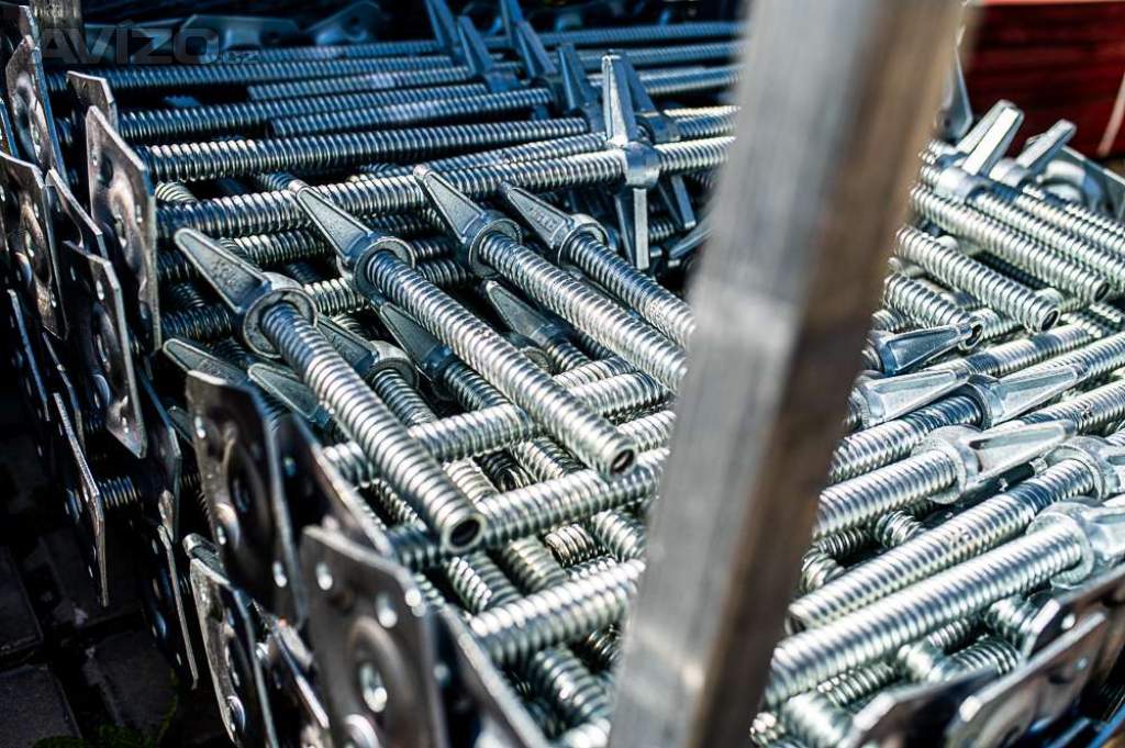 Foto inzerátu Lešení BAUMANN – fasádní systém, nové díly, doprava v ceně 10,30X12,28