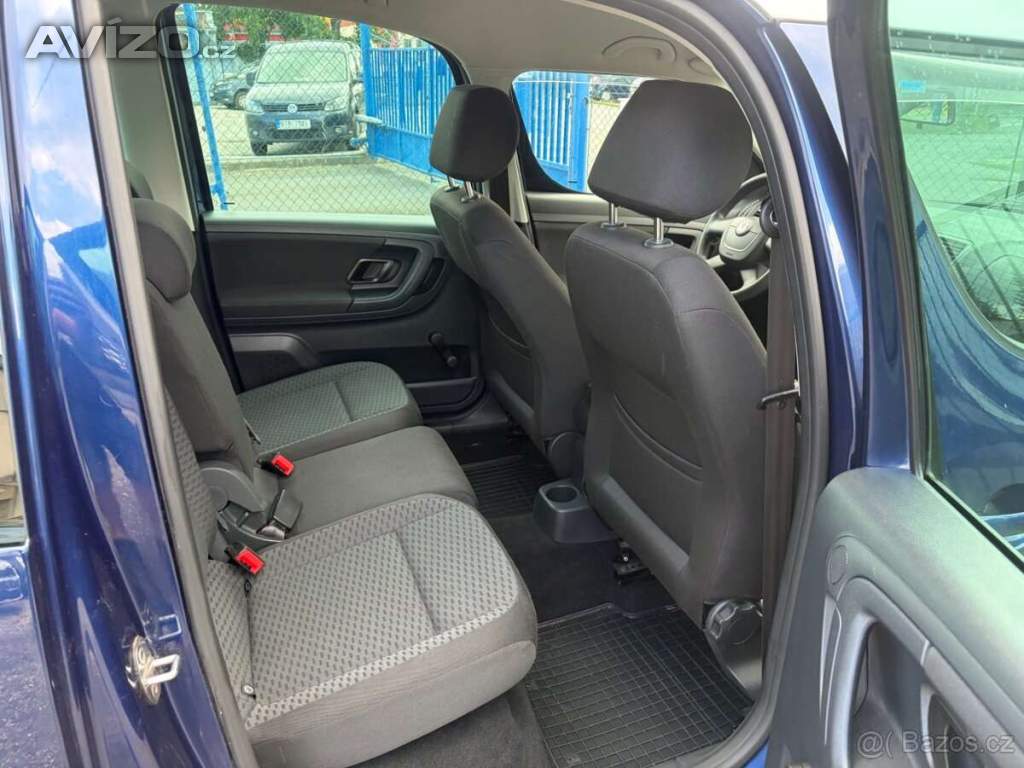 Foto inzerátu ŠKODA ROOMSTER 1.2 77KW STYLE PLUS EDITION