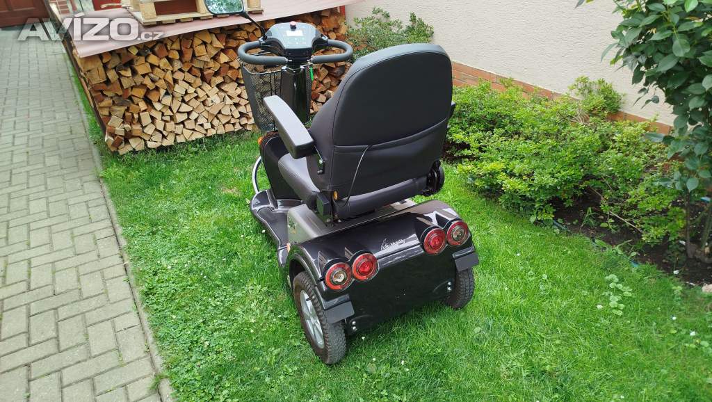 Foto inzerátu Elektrický vozík 