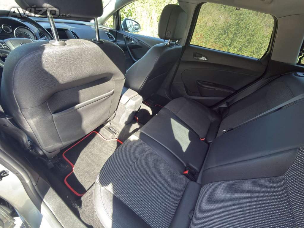 Foto inzerátu Opel Astra, Astra Sports Tourer 1.6 CDTI