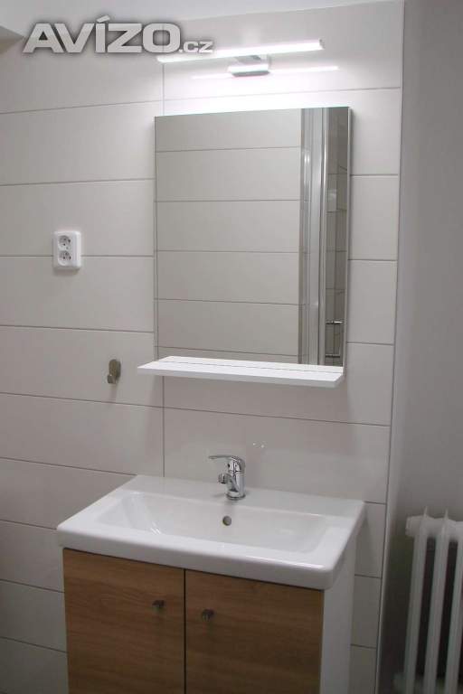 Foto inzerátu REZERVACE - Pronájem 1+kk OV-Poruba, ul. Porubská (34 m2, rekonstruováno, balkon)