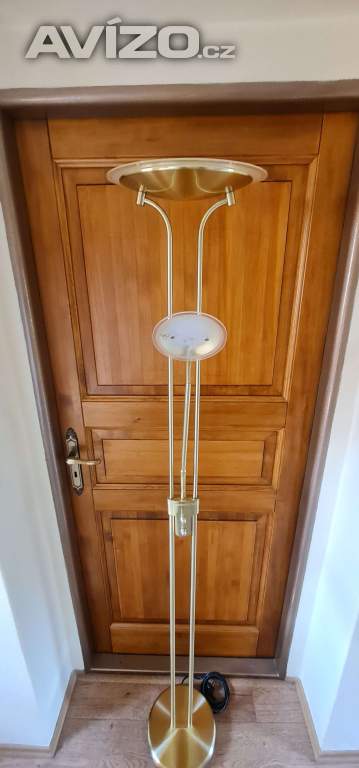 Foto inzerátu LAMPA STOJACÍ
