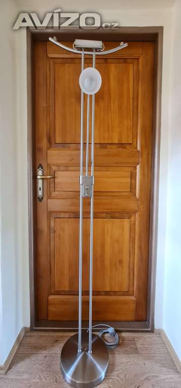 LAMPA STOJACÍ