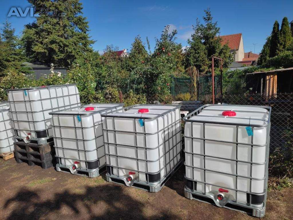 Foto inzerátu IBC 1000 litrů Víko 15 cm 2.500,-Kč PROSTĚJOV
