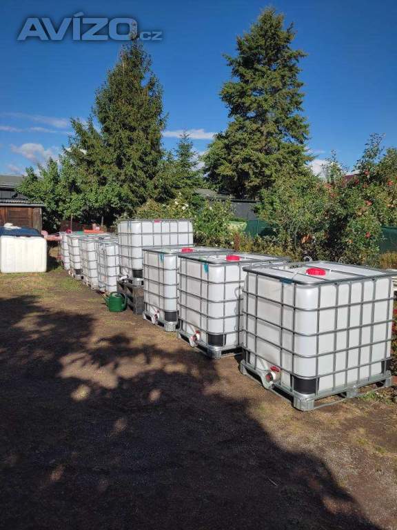 Foto inzerátu IBC 1000 litrů Víko 15 cm 2.500,-Kč PROSTĚJOV