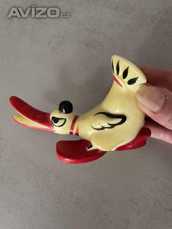 STAROŽITNÁ ČESKOSLOVENSKÁ KERAMICKÁ FIGURKA – RUČNĚ MALOVANÁ – CZECHOSLOVAKIA