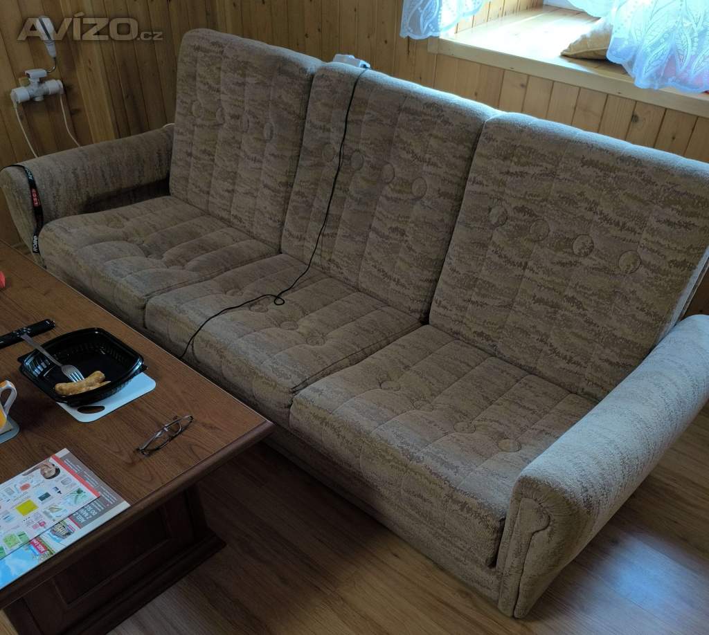 Foto inzerátu Darují rozkladací sedačku