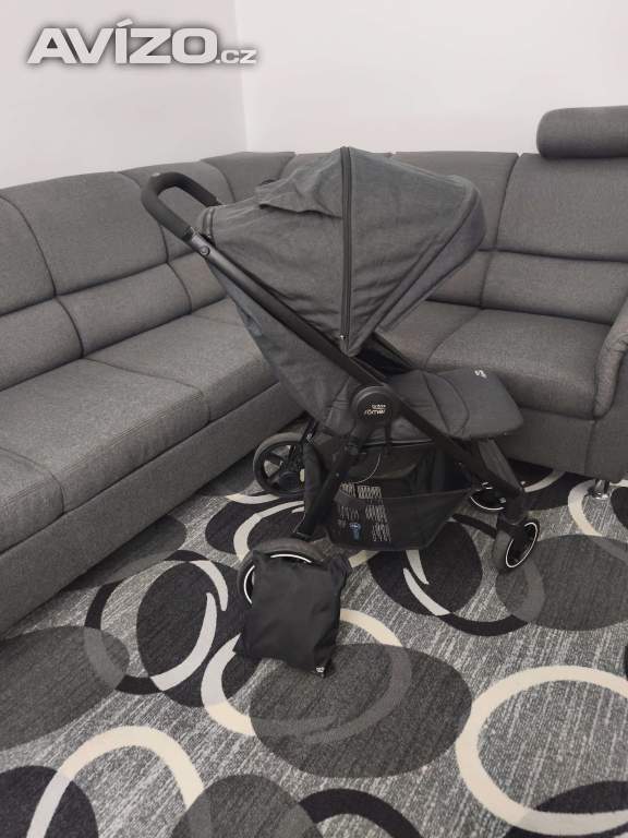 Foto inzerátu Kočárek