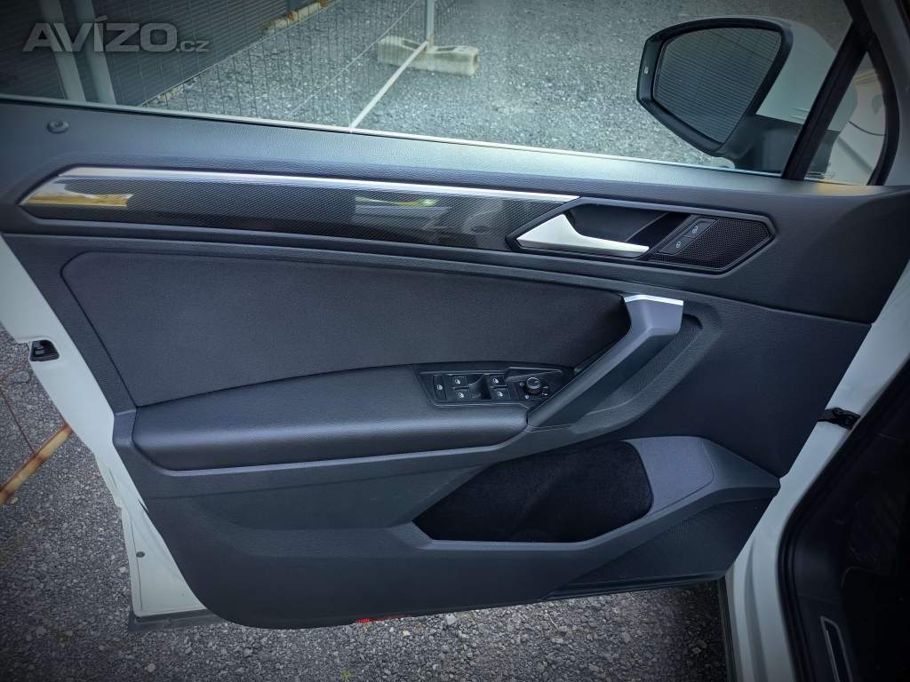 Foto inzerátu Volkswagen Tiguan 2,0TDI 4Motion 176KW