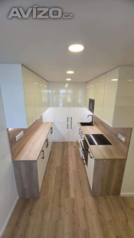 Foto inzerátu Byt 2+kk s lodžií po kompletní rekonstrukci, celkem 54 m²