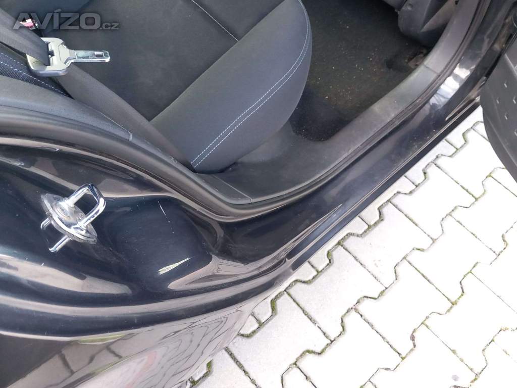 Foto inzerátu RENAULT MEGANE SE ZÁVADOU