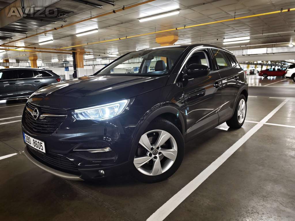 Foto inzerátu Opel Grandland X 1.6 benzín 180 koní 1. majitel 
