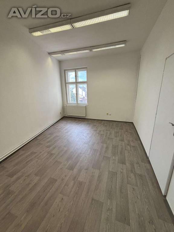 Foto inzerátu Kom.prostor 80m2 - CENTRUM - nájem 11.000,-