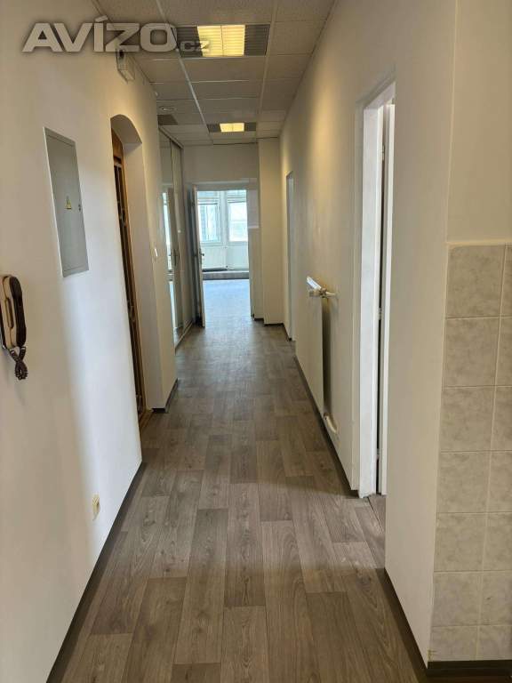 Foto inzerátu Kom.prostor 80m2 - CENTRUM - nájem 11.000,-