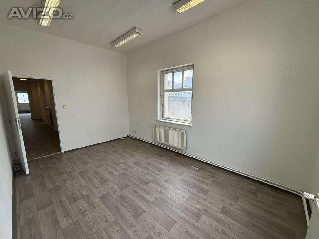 Foto inzerátu Kom.prostor 80m2 - CENTRUM - nájem 11.000,-