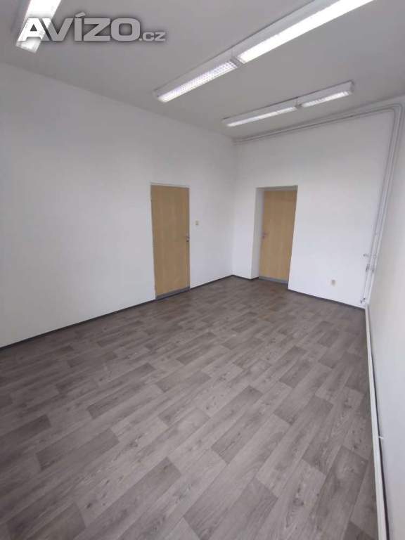 Foto inzerátu Kom.prostor 80m2 - CENTRUM - nájem 11.000,-