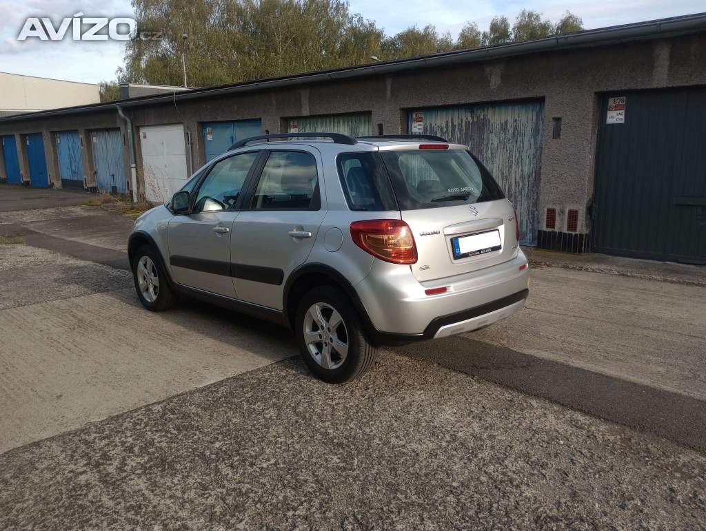 Foto inzerátu SUZUKI SX4 1.6 88 kW 4x4, nové v ČR 11/2011, facelift