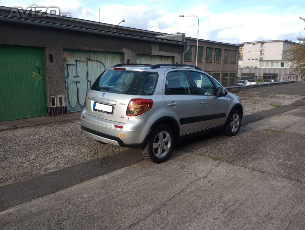 Foto inzerátu SUZUKI SX4 1.6 88 kW 4x4, nové v ČR 11/2011, facelift