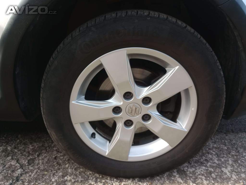 Foto inzerátu SUZUKI SX4 1.6 88 kW 4x4, nové v ČR 11/2011, facelift