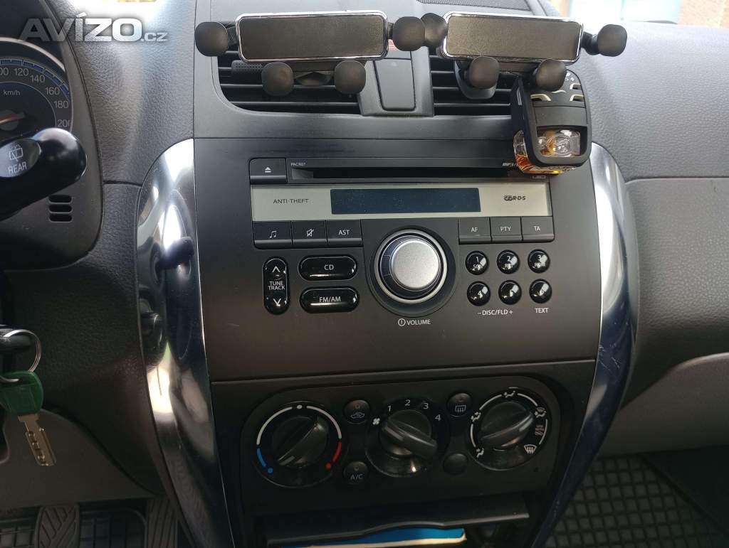 Foto inzerátu SUZUKI SX4 1.6 88 kW 4x4, nové v ČR 11/2011, facelift