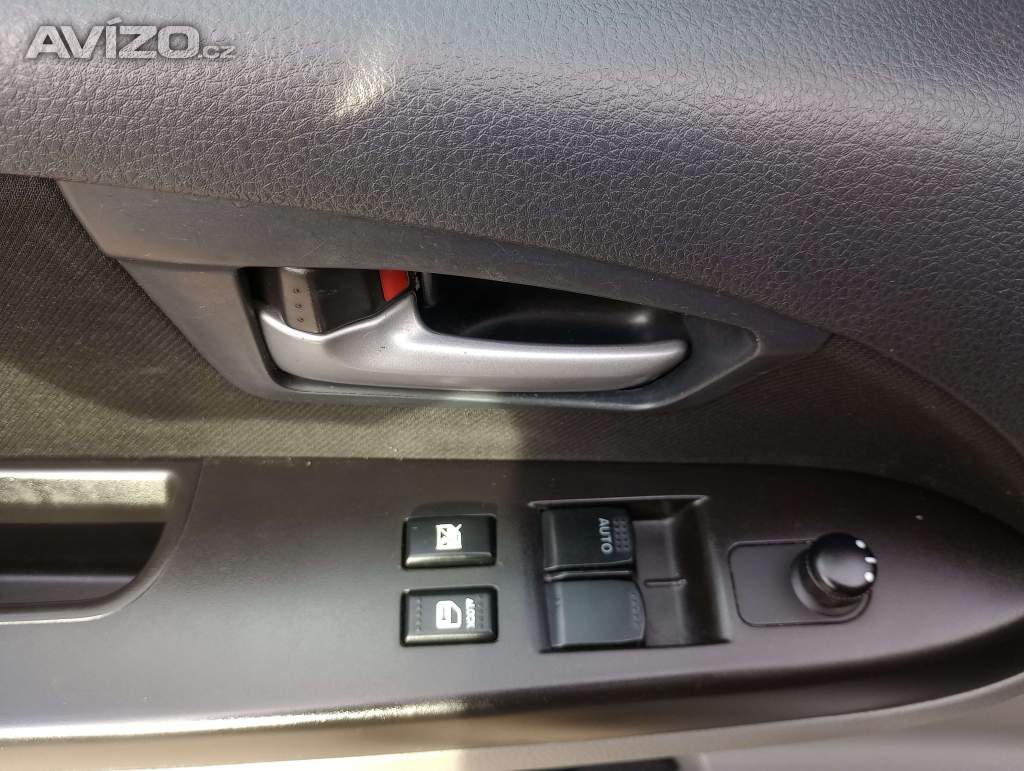 Foto inzerátu SUZUKI SX4 1.6 88 kW 4x4, nové v ČR 11/2011, facelift