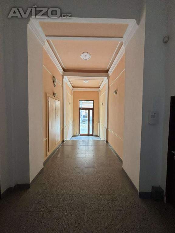 Foto inzerátu REZERVACE - Kancelář 27m2 - CENTRUM OV - nájem 3.000,- 