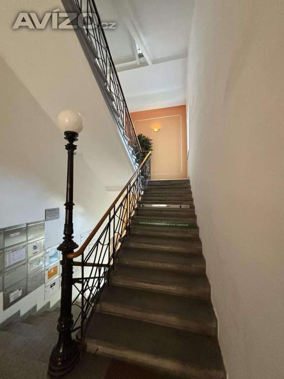 Foto inzerátu REZERVACE - Kancelář 27m2 - CENTRUM OV - nájem 3.000,- 