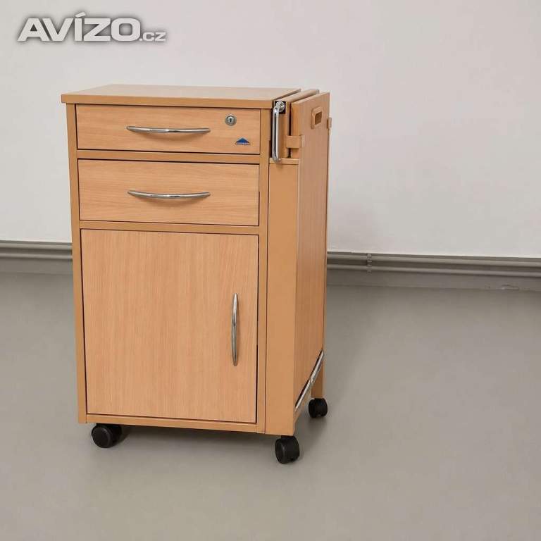Zdravotní noční stolek Stiegelmeyer - RENOVOVANÝ 
