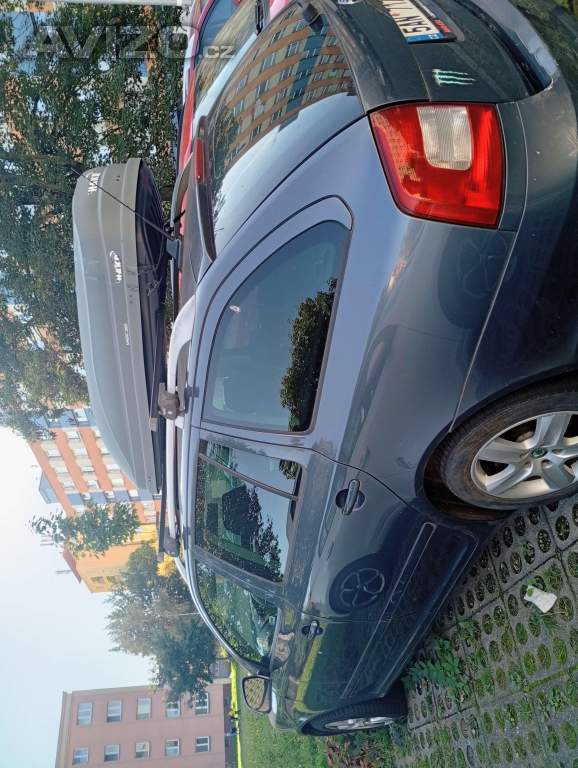 Foto inzerátu Prodám Škoda Octavia 2,TDI rok 2010 najeto 230000km