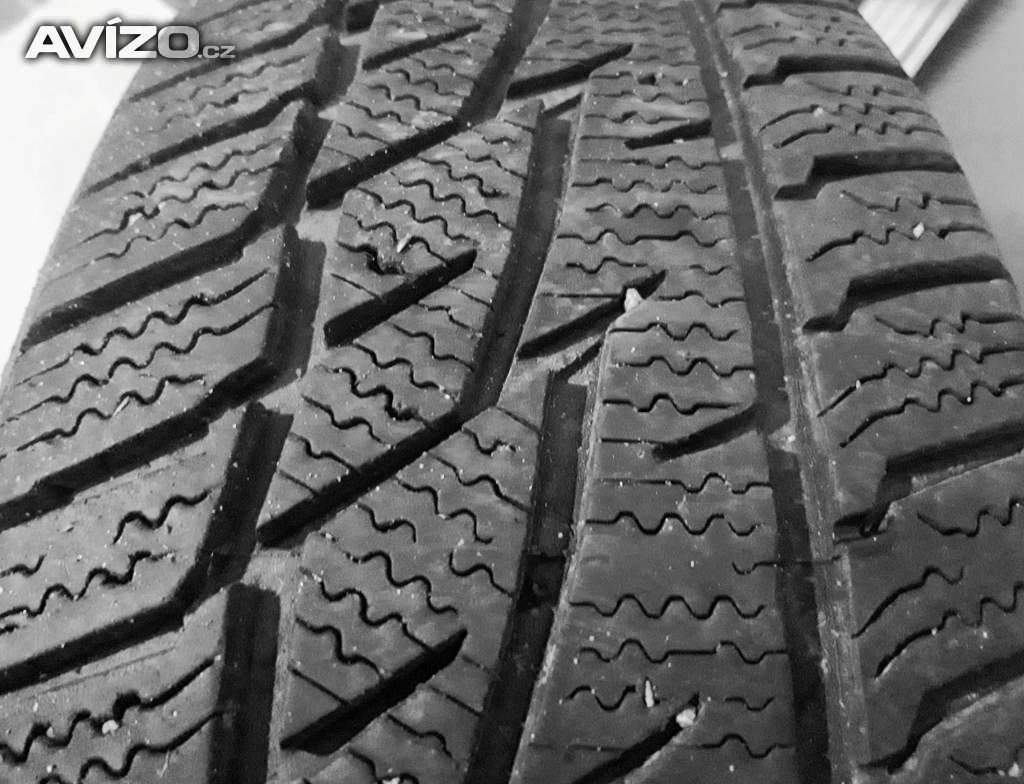 Foto inzerátu Sada nebo 2ks zimních pneu 195/65 R15: 