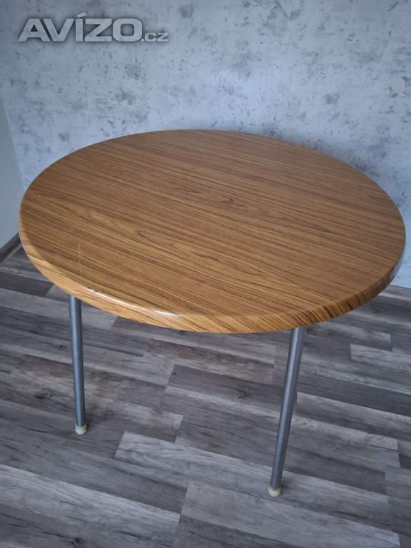 Foto inzerátu Kulatý jídelní stůl