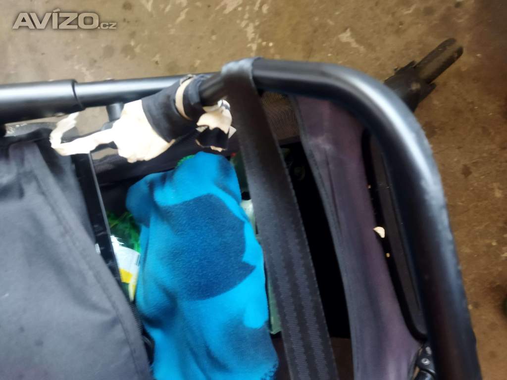 Foto inzerátu Kočárek 