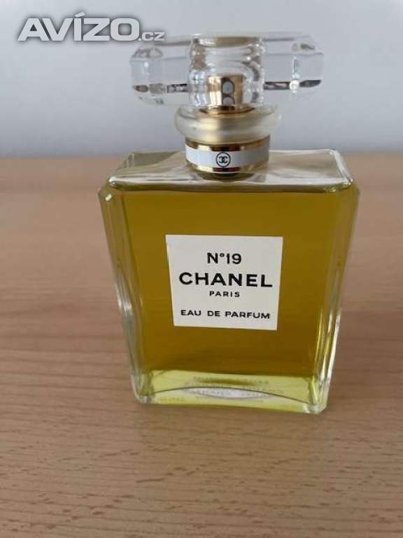 Foto inzerátu CHANEL 19 - parfémová voda