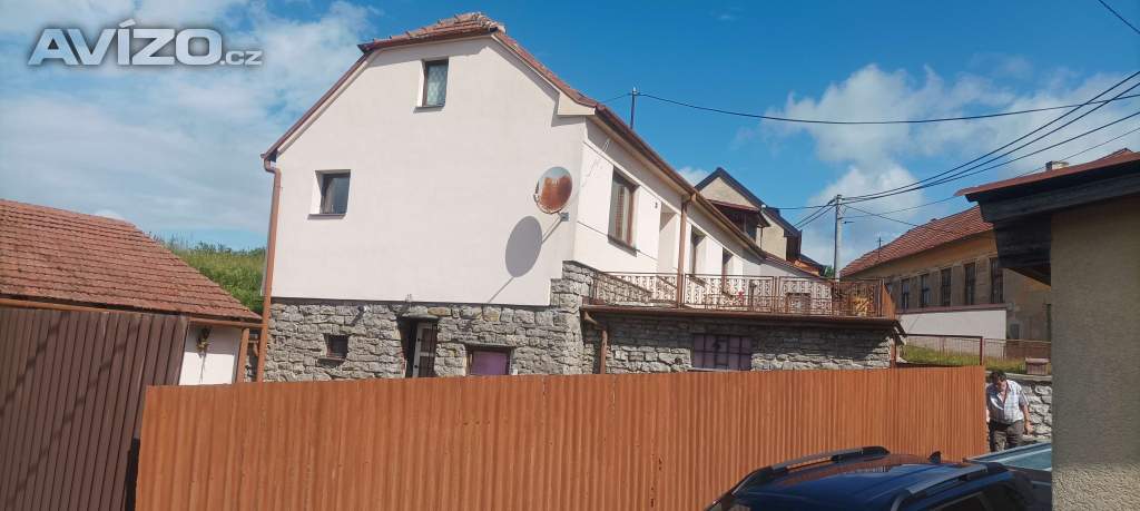 Foto inzerátu Prodám rodinný dům v Březině u Křtin s garáží, studnou a pozemkem 345 m²