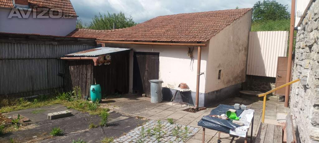 Foto inzerátu Prodám rodinný dům v Březině u Křtin s garáží, studnou a pozemkem 345 m²