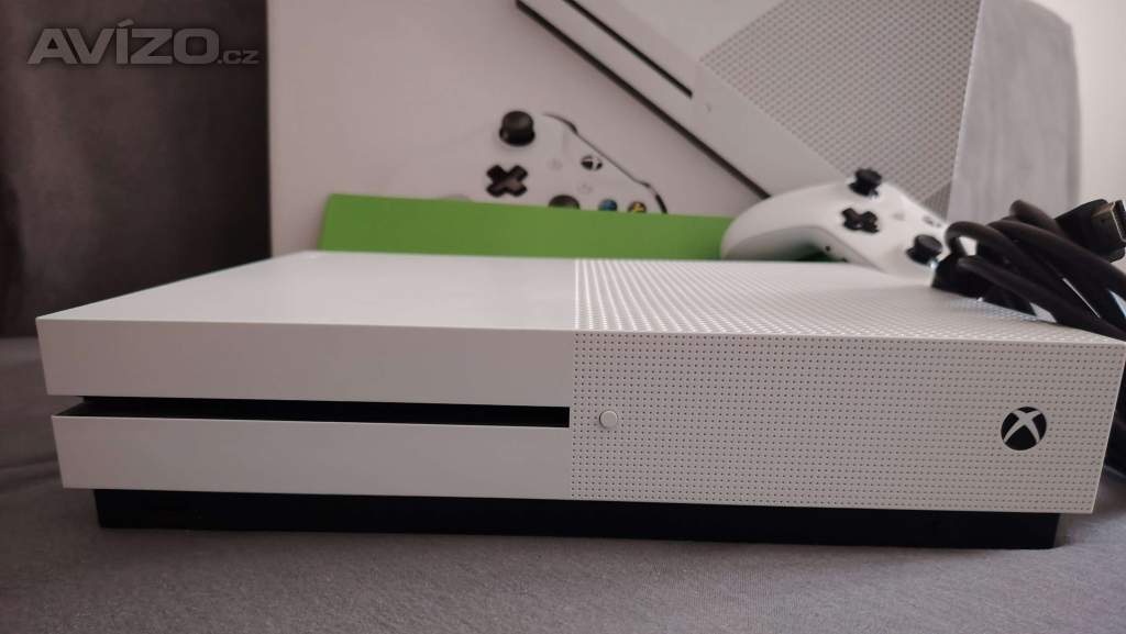 Foto inzerátu Konzole Xbox One 1 TB pevný disk orginální krabice, jak nový 